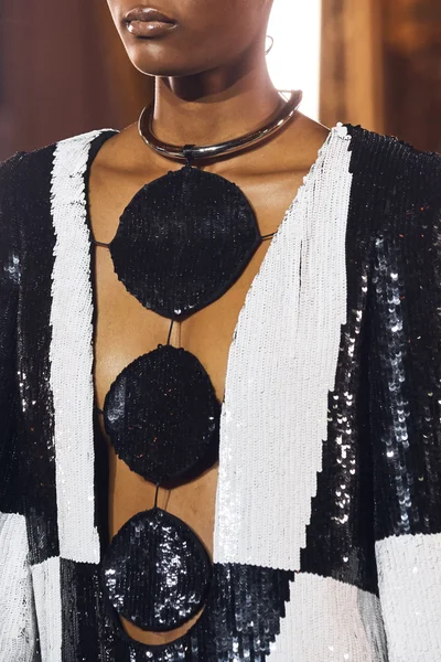 Look 39